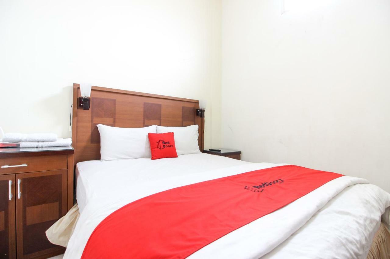 Reddoorz Plus @ Tegal Panggung Yogyakarta Exterior foto